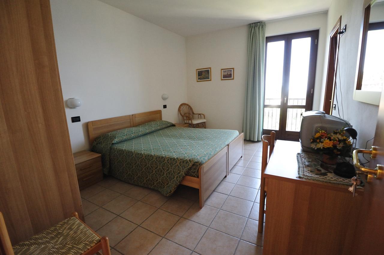 Hotel San Remo San Zeno di Montagna Cameră foto